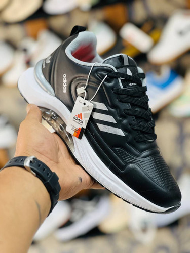 کفش کتونی آدیداس کپسولی سه خط😎✅صددرصد تضمینی😍💯کد152