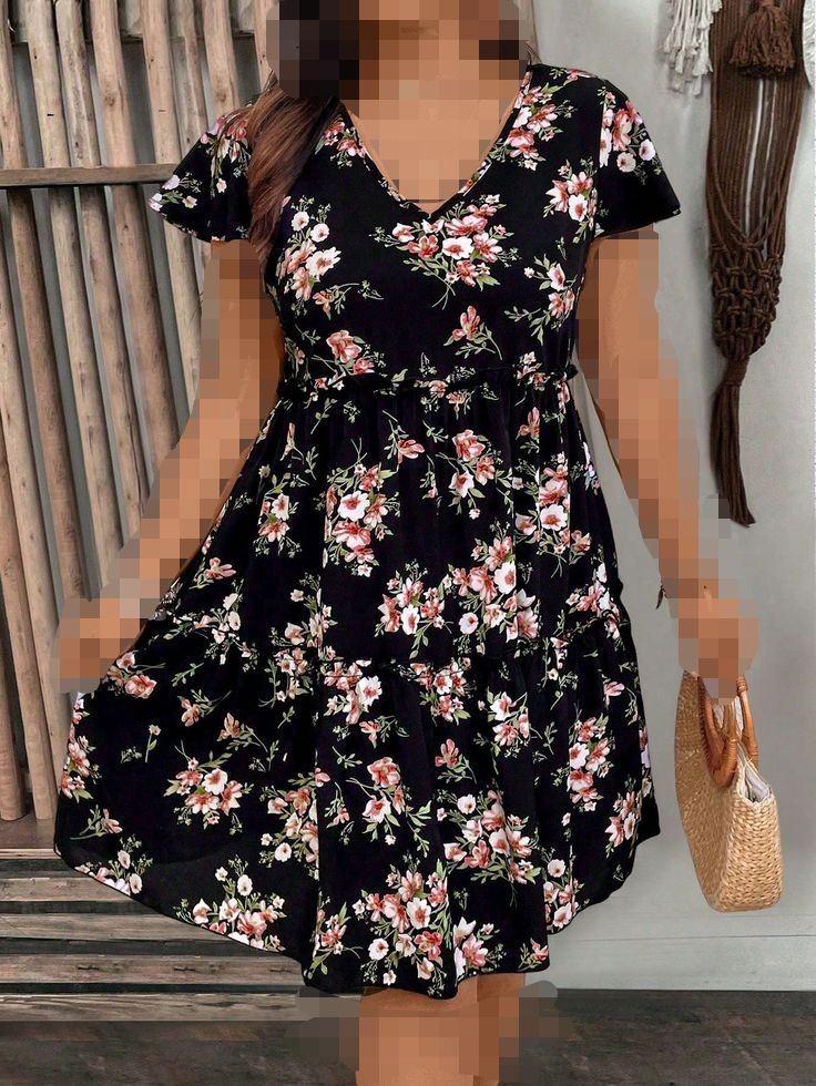 پیراهن چین دار عروسکی ارسال ۷ روز کاری بعد از ثبت ۳۳۸۰ بزمی 🛍🛍💯