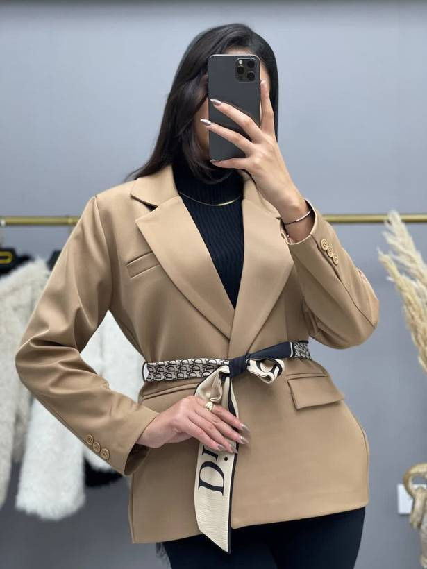 کت تک دیور مازراتی زیبا وشیک تنخور عالی دررنگبندی 😍 😍 کد ۹۶۵۶ مدلند