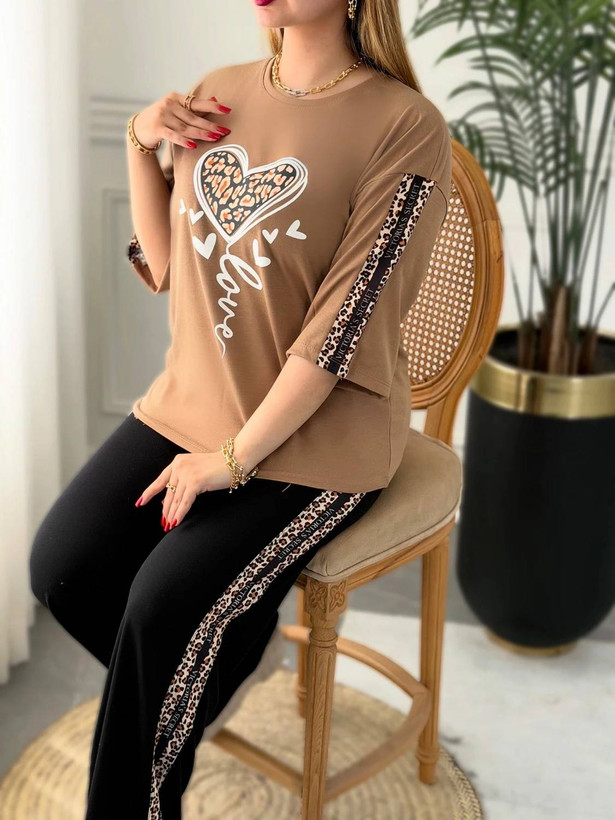 ست تیشرت شلوار قلب پلنگی زیبا پنبه درجه یک با لطافت بالا در رنگبندی زیبا 🎀 🎀 کد ۱۱۷۱۵ مدلند