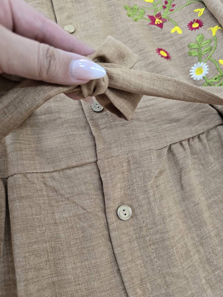 مانتو گلدوزی باران 🌿با پارچه شانتون درجه یک و رنگ بندی ✅والی7331