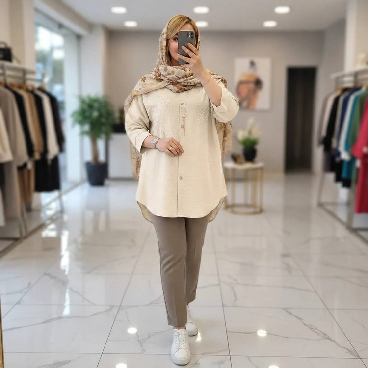 شومیز مانتویی نگینی🌿با رنگ بندی و کیفیت عالی ✅والی13653