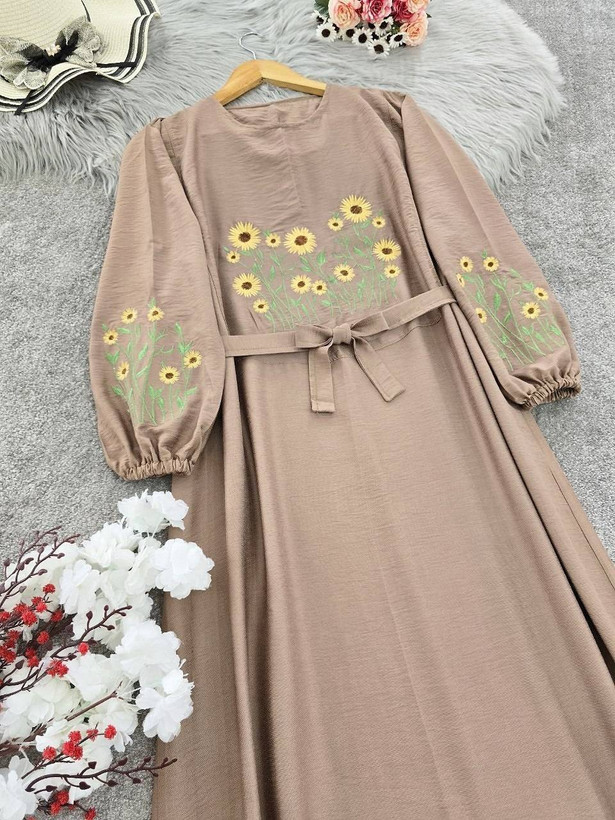 کفتان گلدوزی اروشا 🌿 با رنگبندی و کیفیت بسیار عالی ✅والی5839