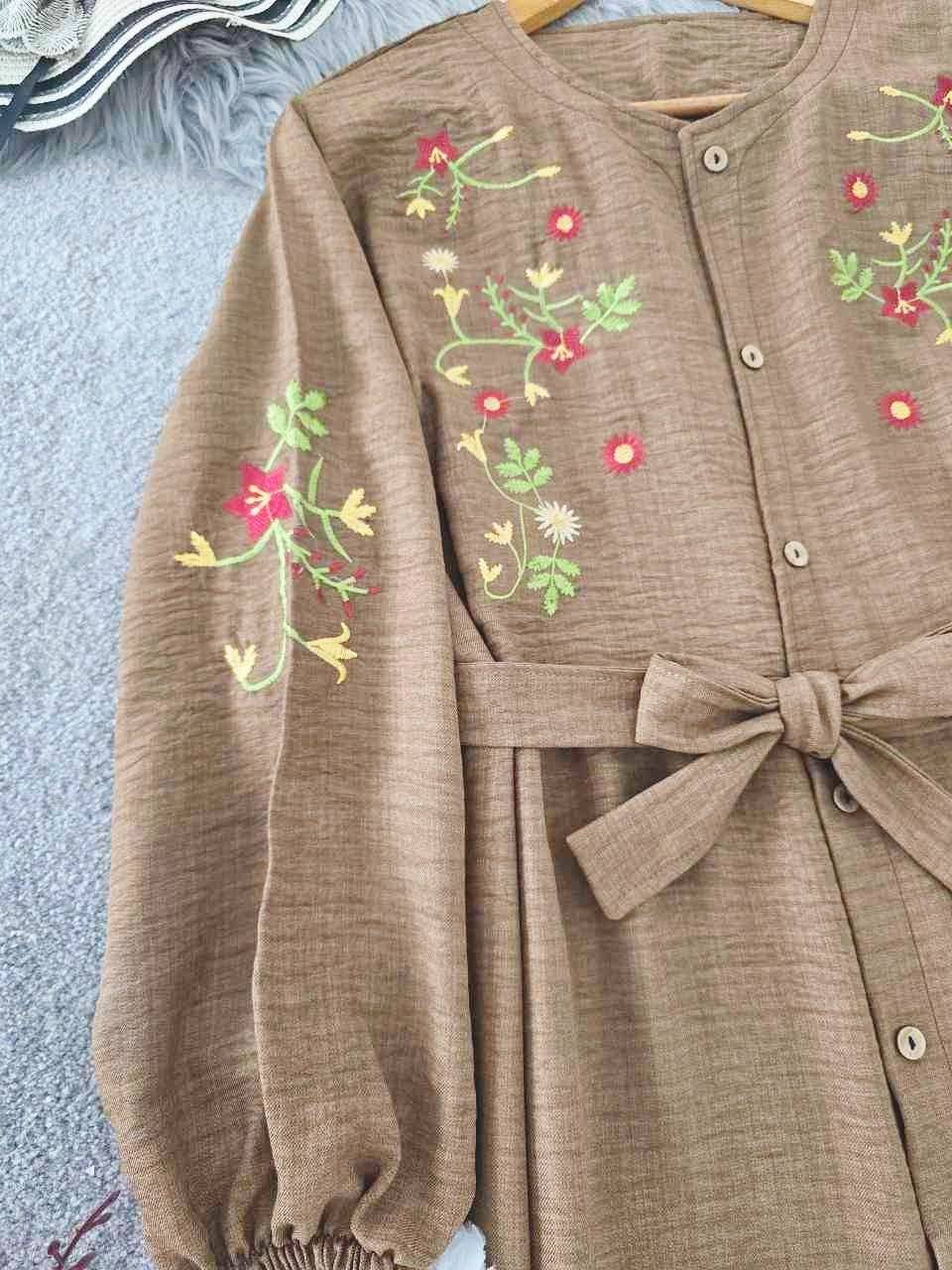 مانتوگلدوزی باران 🌿 با کیفیت عالی ✅والی7331