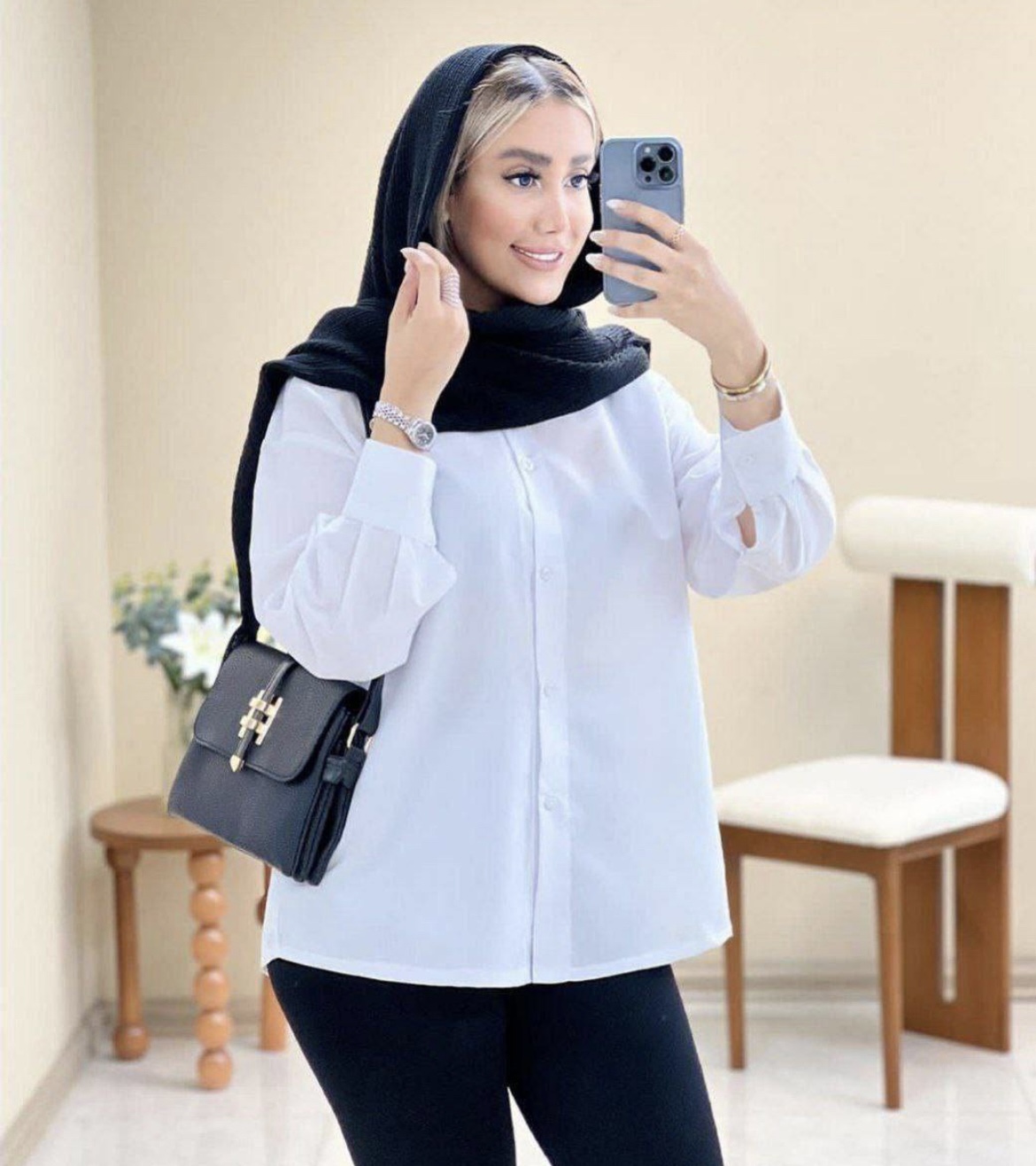 شومیز داکرون سوپر نخ داکرون تکرنگ سفید 🥰🥰کد۲۱۹۲۳ نیکی