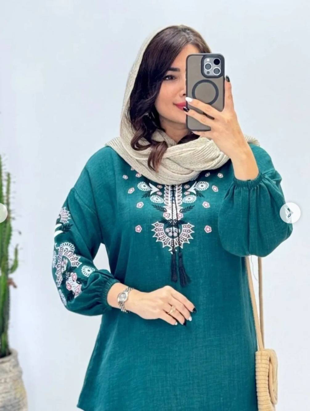 تونیک چاپی گلدوزی آرامش 🥰❤️کد 84560 شیک و مد