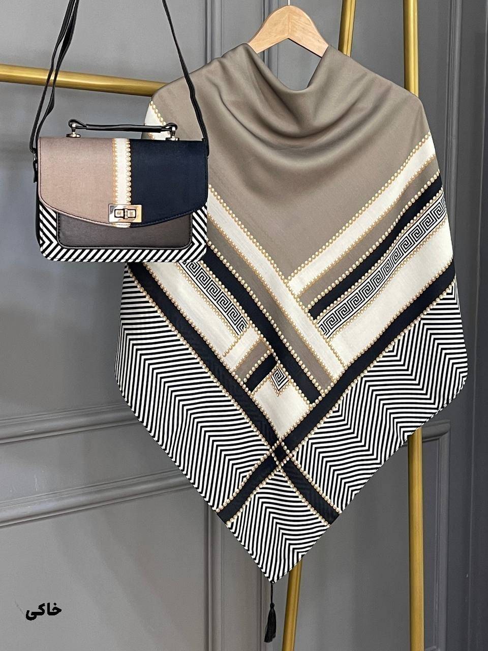 ست کیف و روسری ورساچه تیبا 🎀🫀کد 10466 ماه