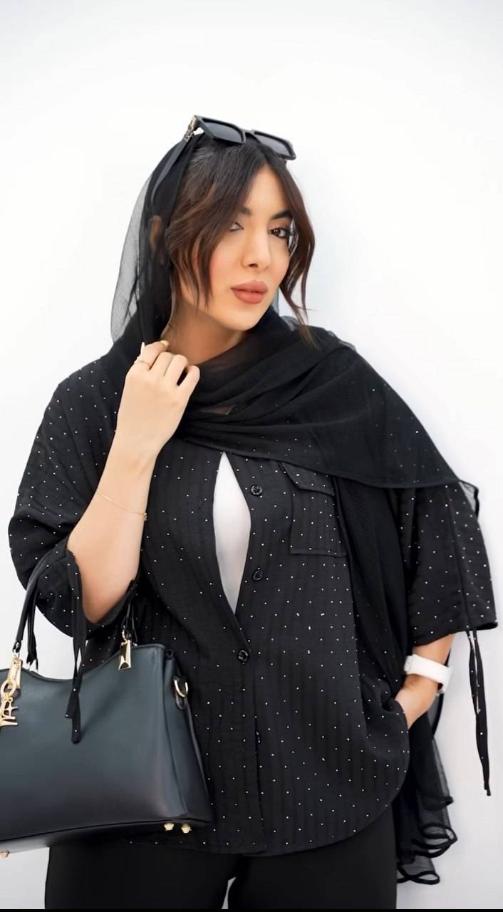 شومیز نگین دار آستین گت🥰♥✨کد 22370 سارین
