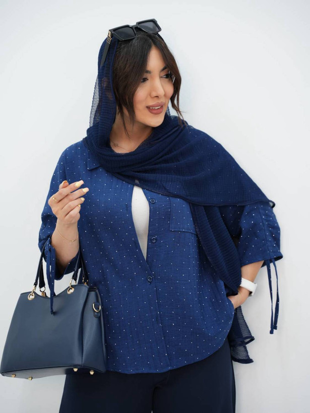 شومیز نگین دار آستین گت🥰♥✨کد 22370 سارین