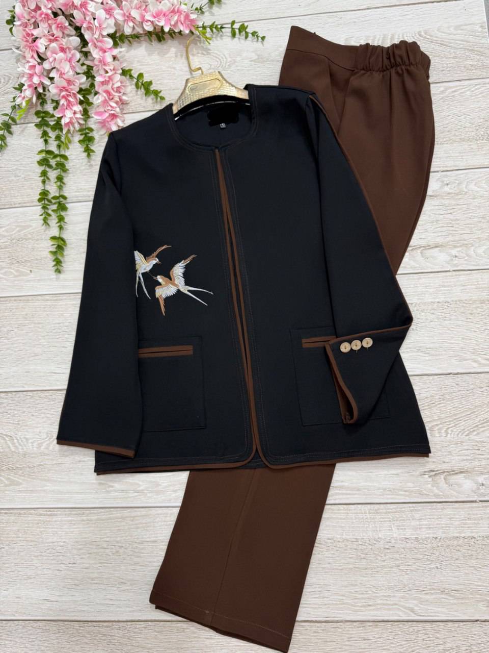 ست مانتو شلوار پرستو جنس مازراتی😍✅♥کد 5721 طاها
