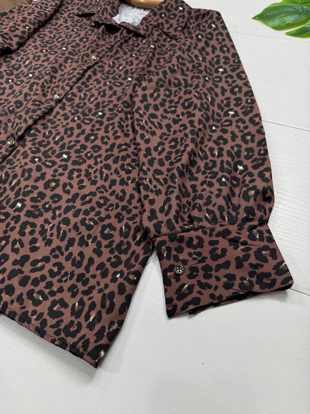 ست شومیز و دامن آزاده🌿 با کیفیت عالی الیش✅4549