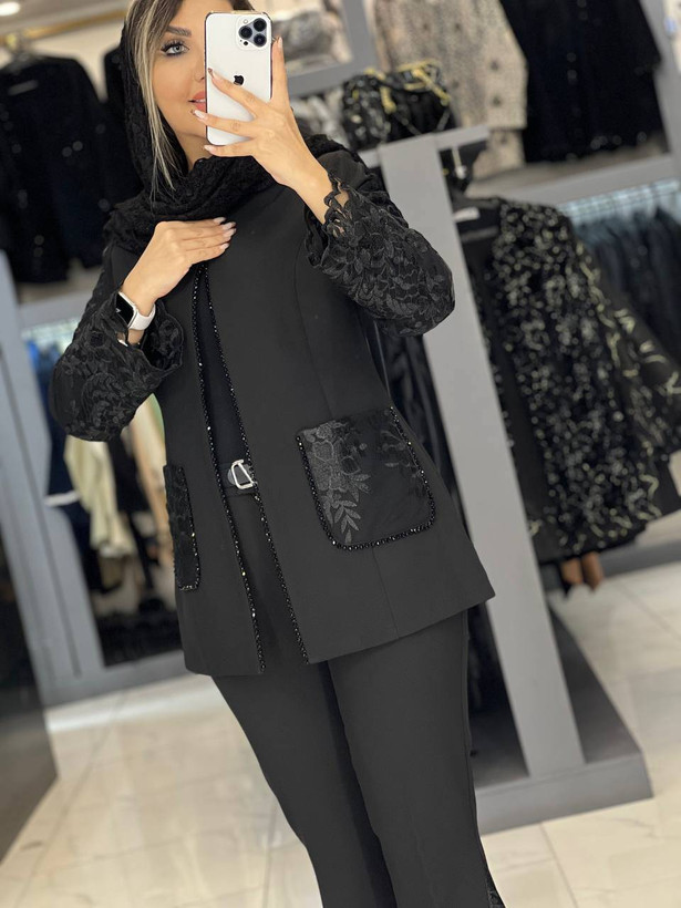 کت و شلوار مجلسی گیپوری دلربا کریستال دوزی شده😍✨کد397 حدیث