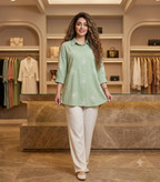 شومیز مانتویی محنا با رنگبندی و کیفیت عالی😎✅👌🏻کد 23315 آرات