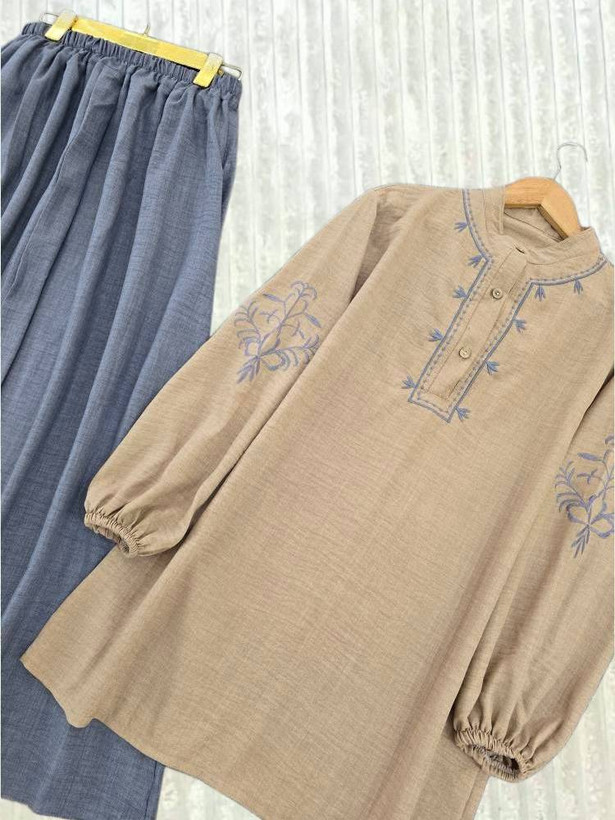 ست بلوز و دامن گلدوزی 🌿با رنگ بندی و کیفیت عالی ✅تارا76085