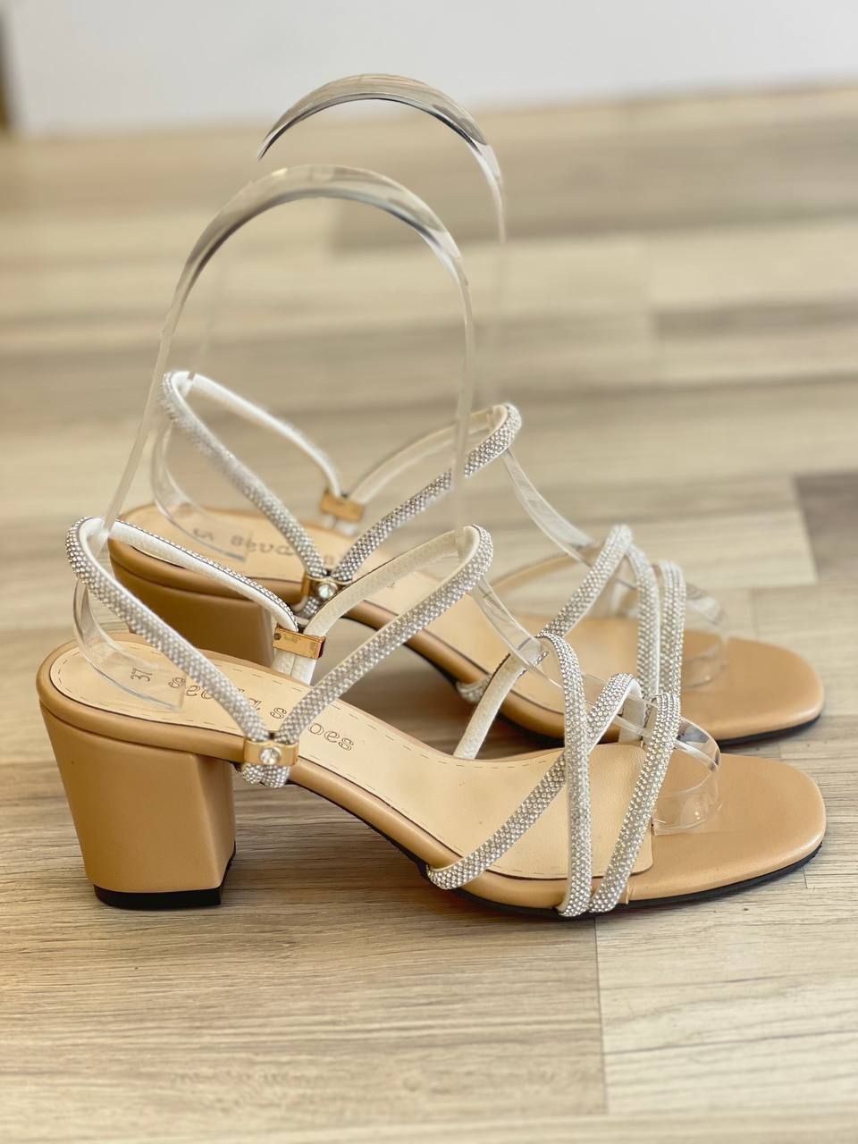 کد 222 کیفیت عالی با ضمانت  فقط سایز37/40 🍒🛍ویدا