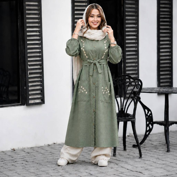 مانتو گلدوزی نهال 🌿 با رنگ بندی و کیفیت عالی ✅والی4654