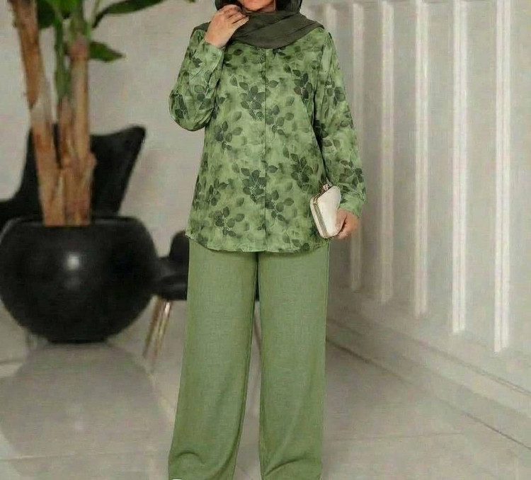 ست مانتو و شلوار ونوس🌿 با کیفیت عالی ✅الیش10483