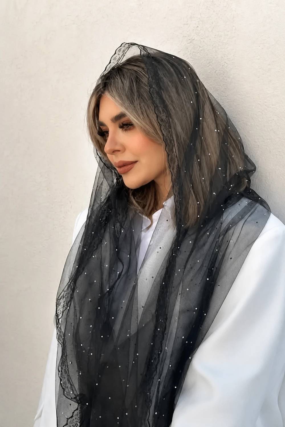 شال دانتل نگین پخش تکرنگ 🌈🌈کد۲۴۷۶۶ ست