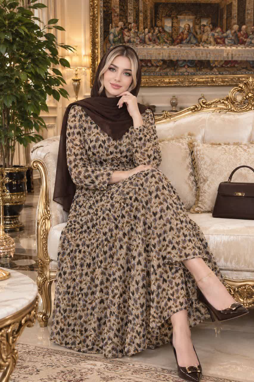 پیراهن یقه چین سه دکمه در رنگبندی 🥰🥰کد۲۵۹۷۶ دل