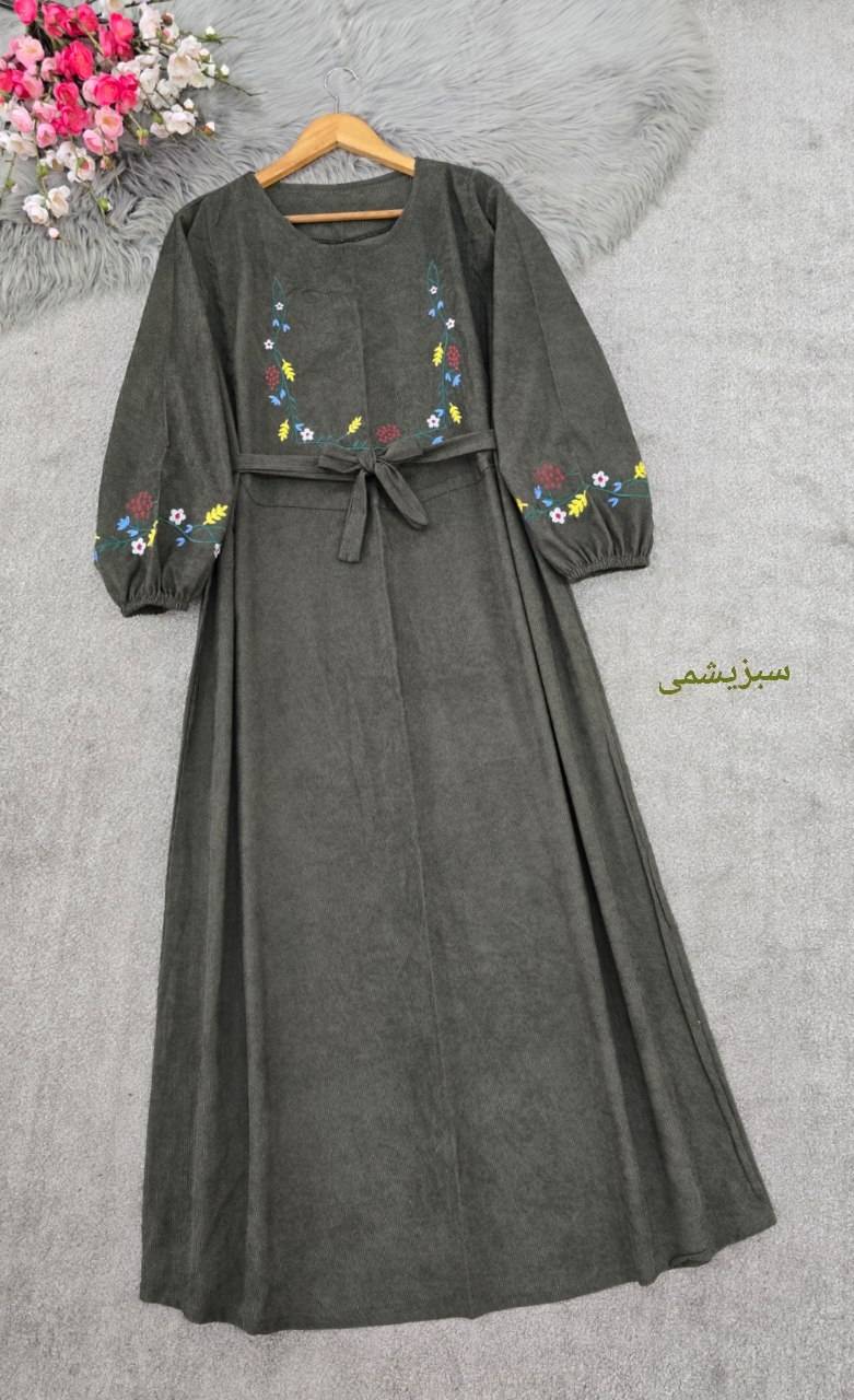 کفتان گلدوزی گلبرگ پاییزه🌿 با کیفیت عالی ✅ والی26112