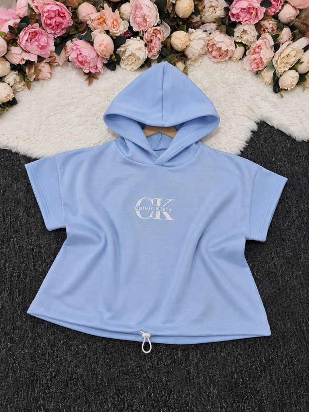 وست کلاهدار ck در رنگبندی 😍😍کد۲۶۲۴۶ مد