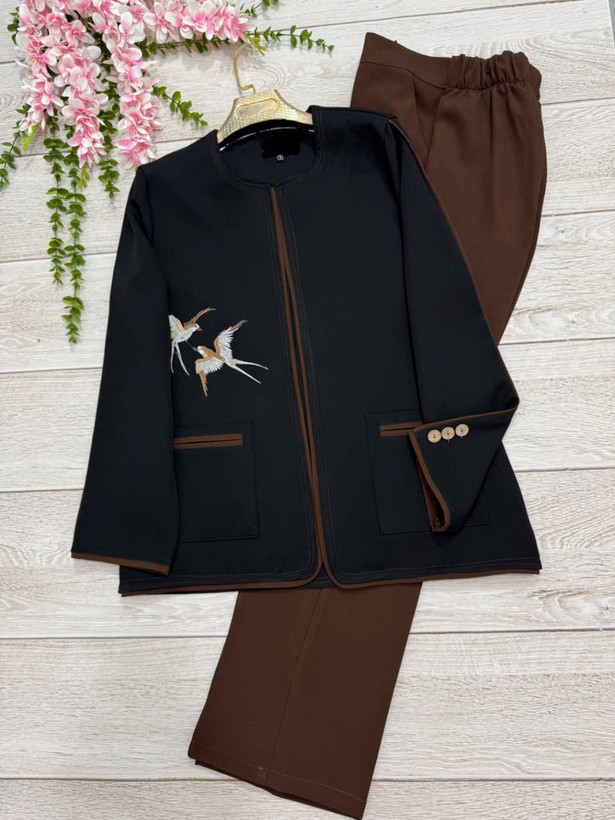 مانتو شلوار پرستو ❤️🎀کد 5721 طاها