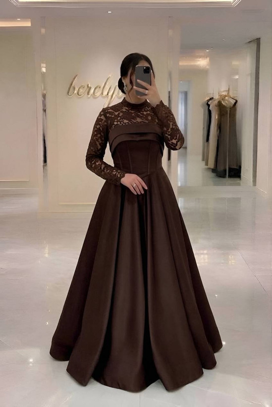 پیراهن مجلسی آیماه در رنگبندی 🎀🎀کد۱۰۰۱ برل