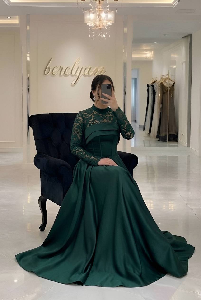 پیراهن مجلسی آیماه در رنگبندی 🎀🎀کد۱۰۰۱ برل