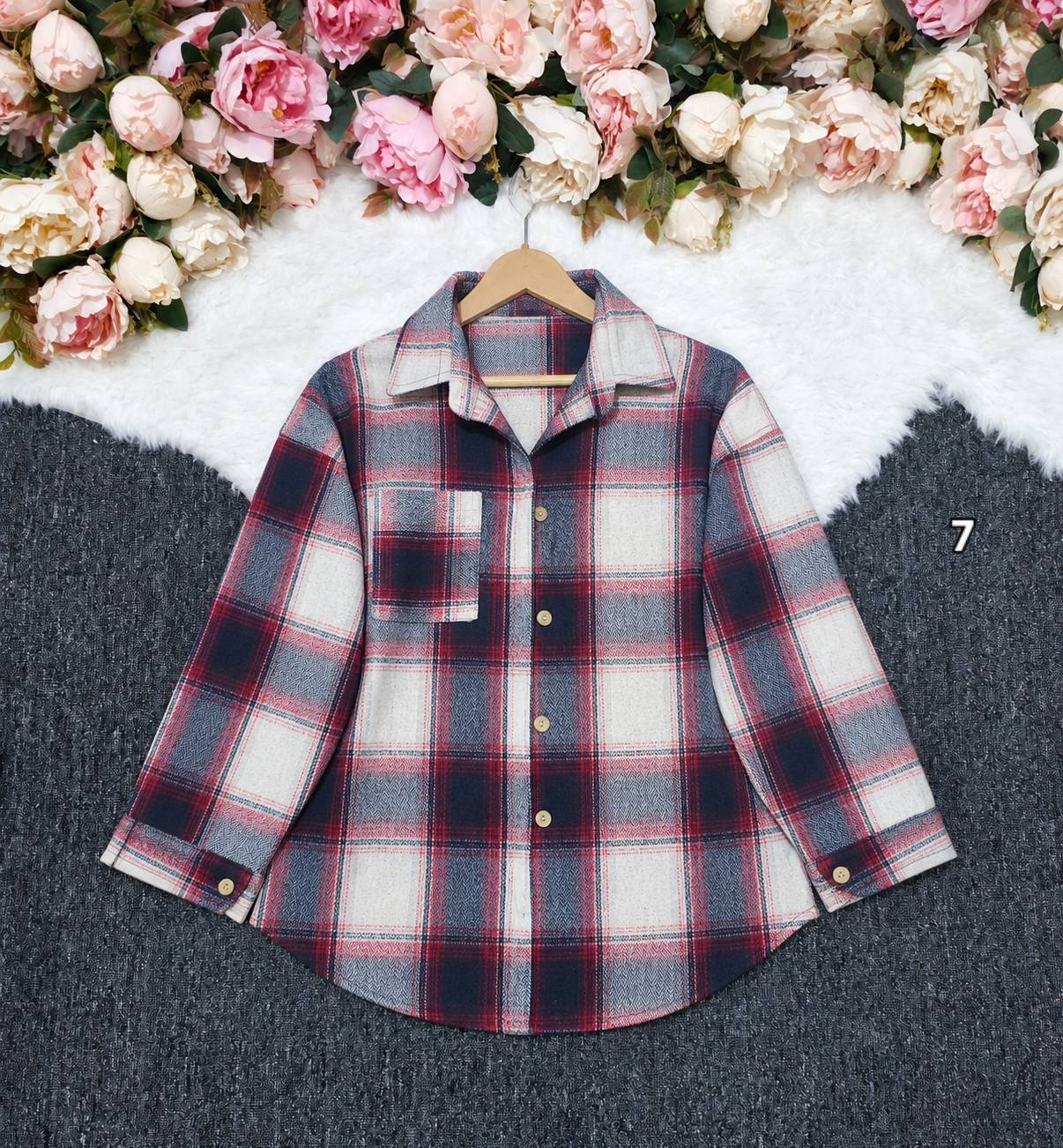 مانتو چهار خانه 😍🦋کد 27698 ارات
