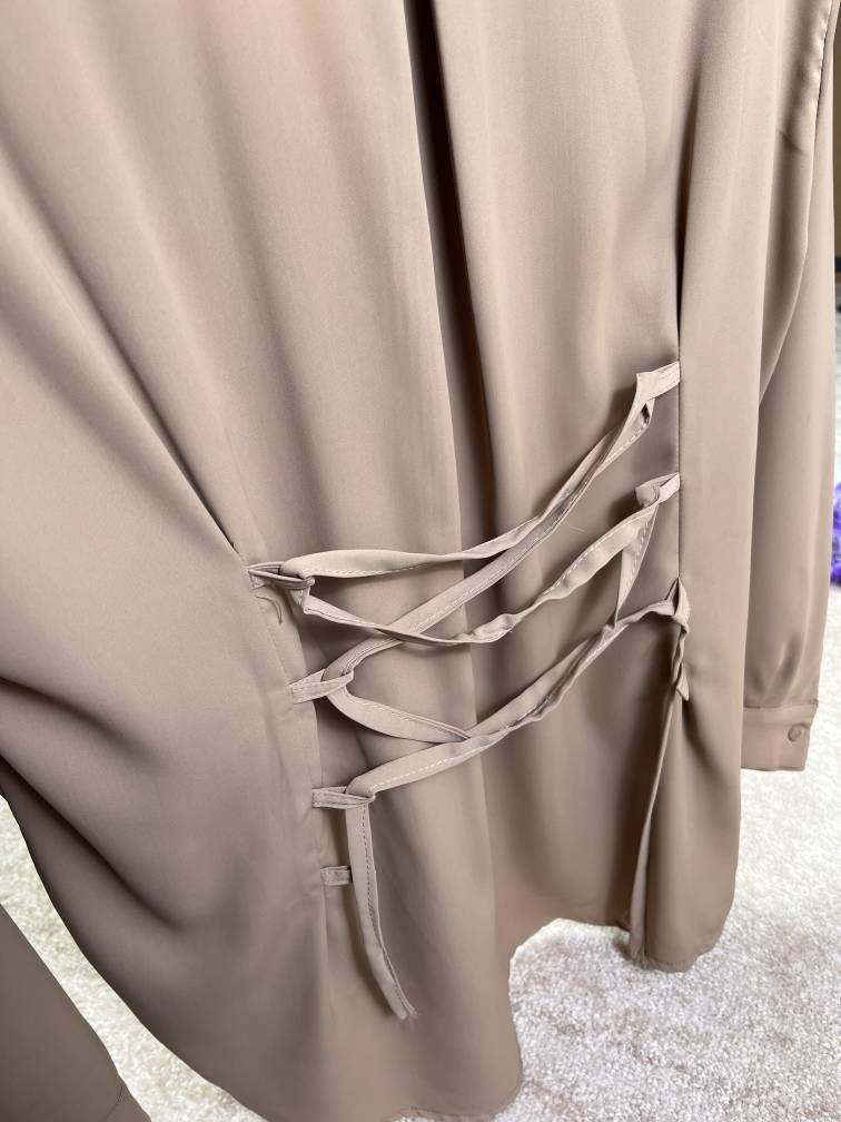 شومیز پشت گره ای ❤️🎀کد 21600 ماه