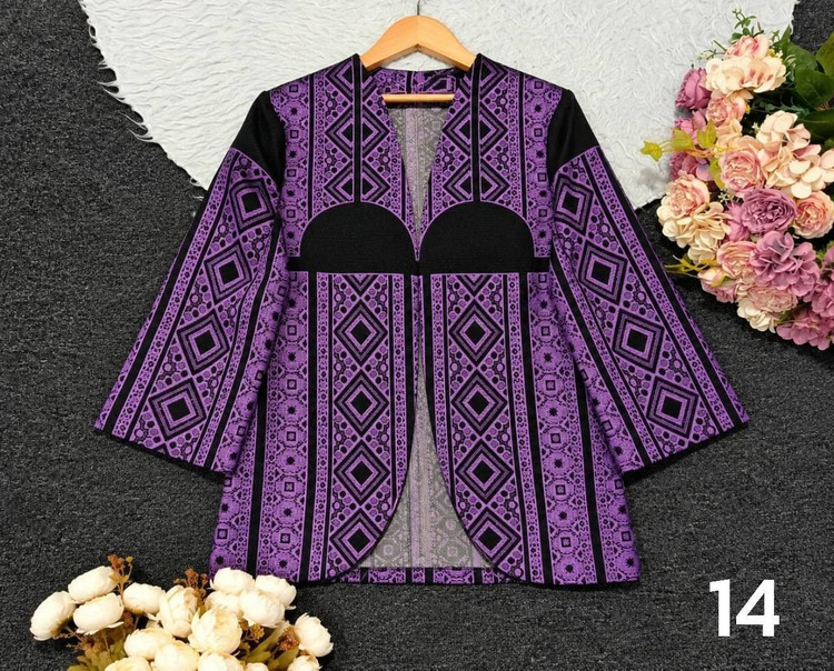 کت طرح دار باران ۳۶۴ در رنگبندی 🎀🎀کد۲۸۴۵۸ لی