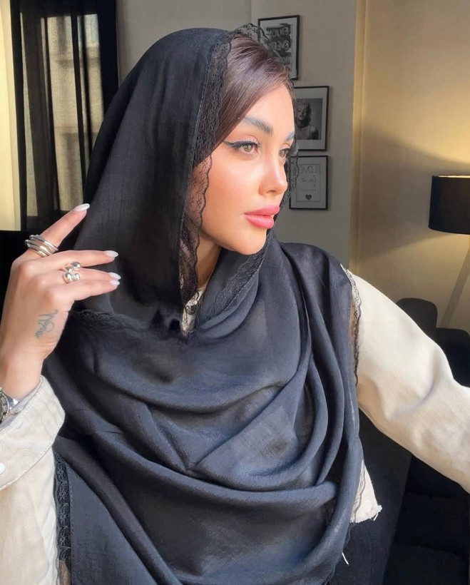 شال پلیسه لب توری ☘️🌺5826 نفیس